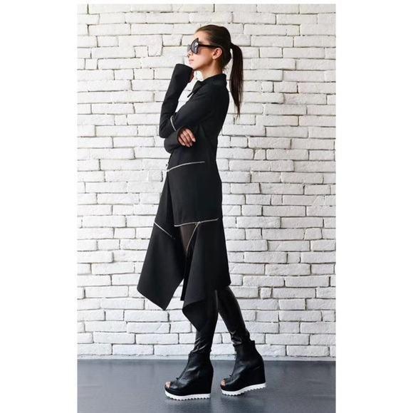 METAMORPHOZA Coat Womens Small Black Asymmetrical Zipper Jacket Thumbholes NWT - Picture 4 of 9